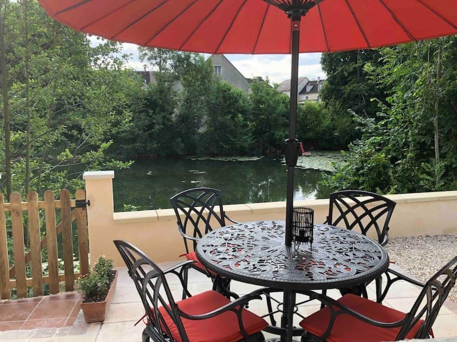 Riverside Lodge Chablis Kültér fotó